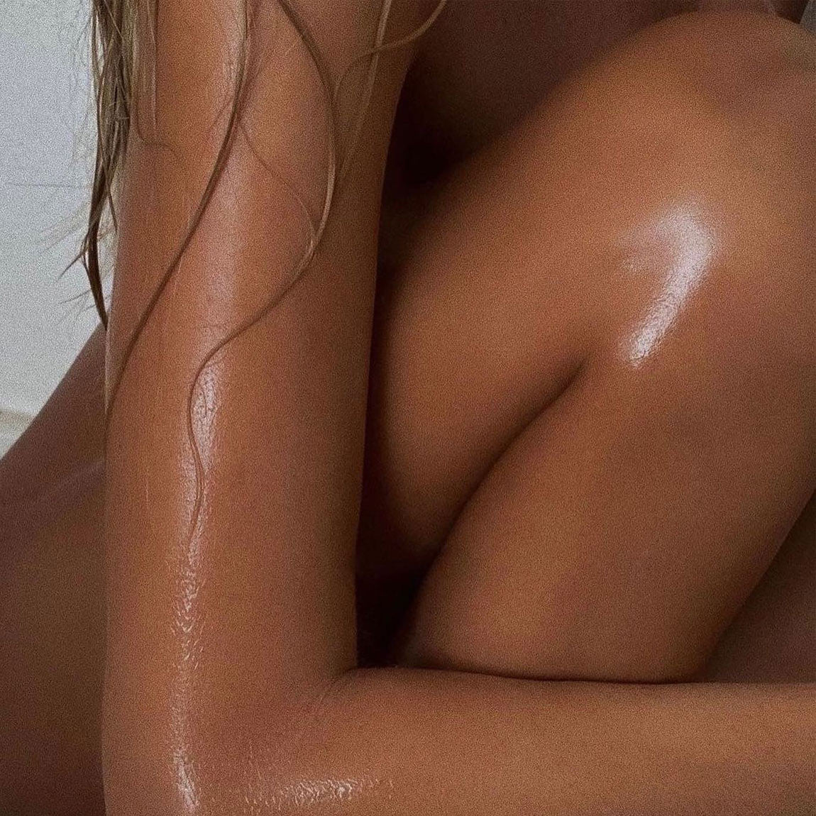 Recreation Beauty GLOW QUEEN GLOW Body Oil - Vegan Skincare Australia
