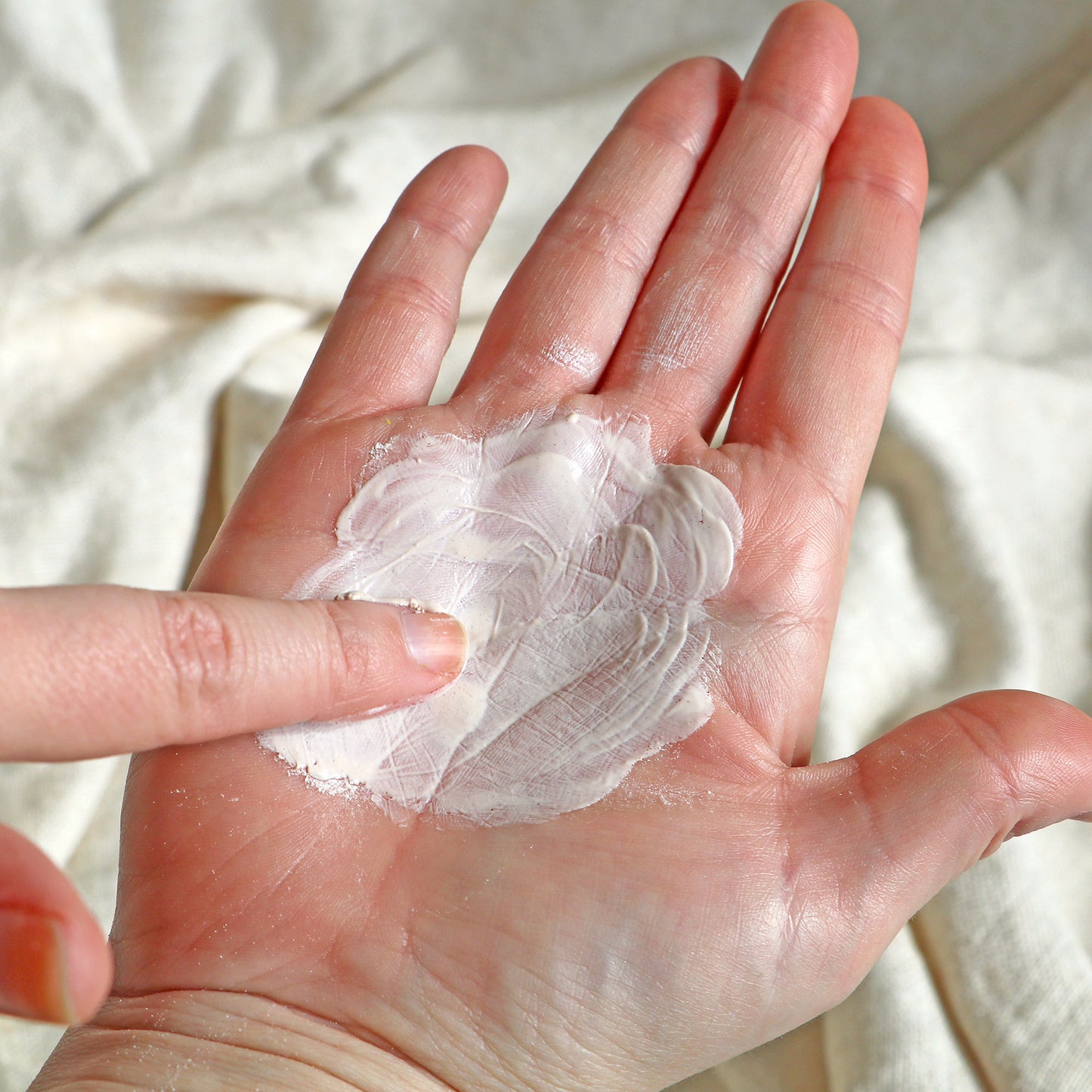 Wanderlightly Balance Clay Face Mask - Wild & Cruelty Free Australia